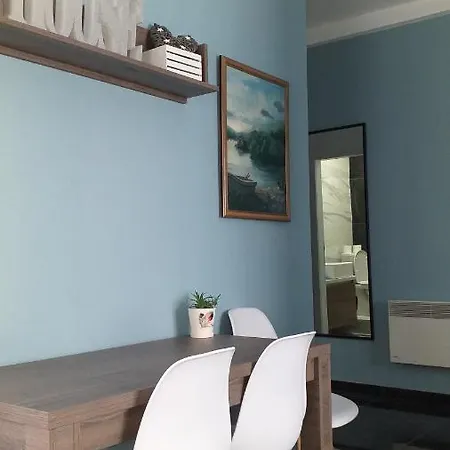 公寓 Dream House *