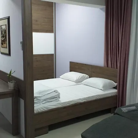 Dream House 公寓 *