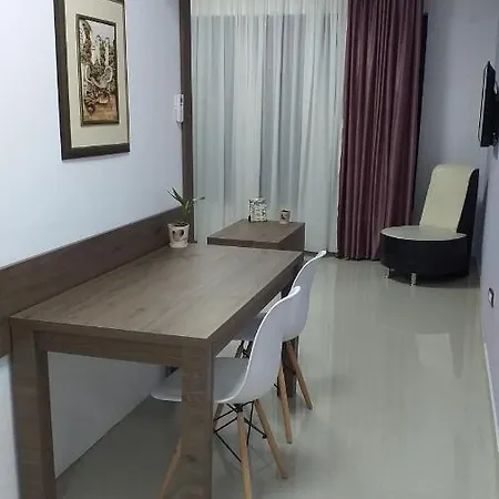 公寓 Dream House *